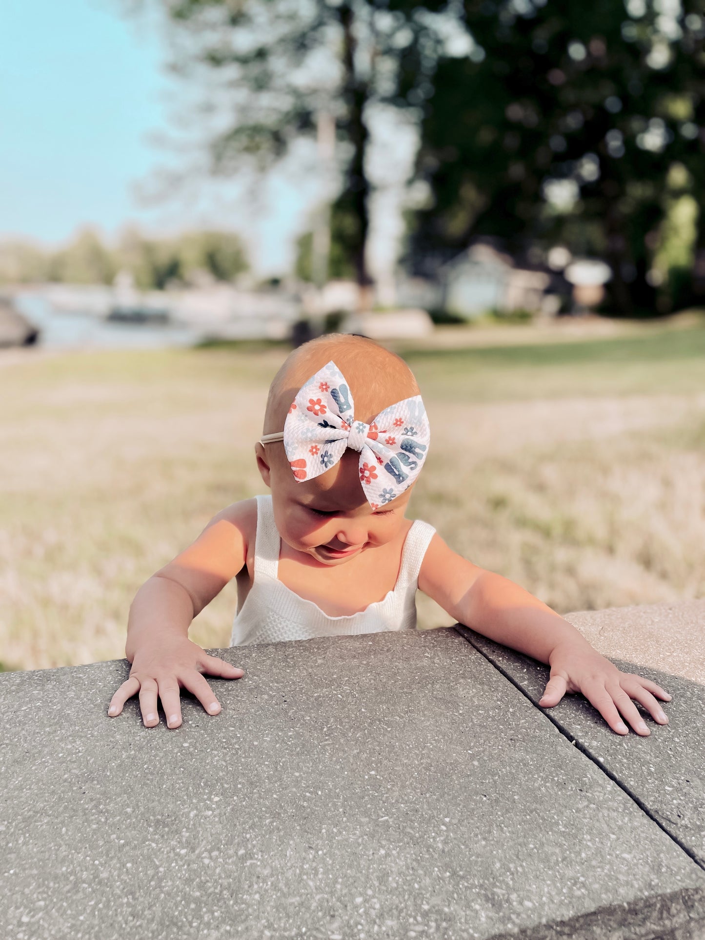 Retro USA Baby Bow Headband - 4th of July Accessory for Infants